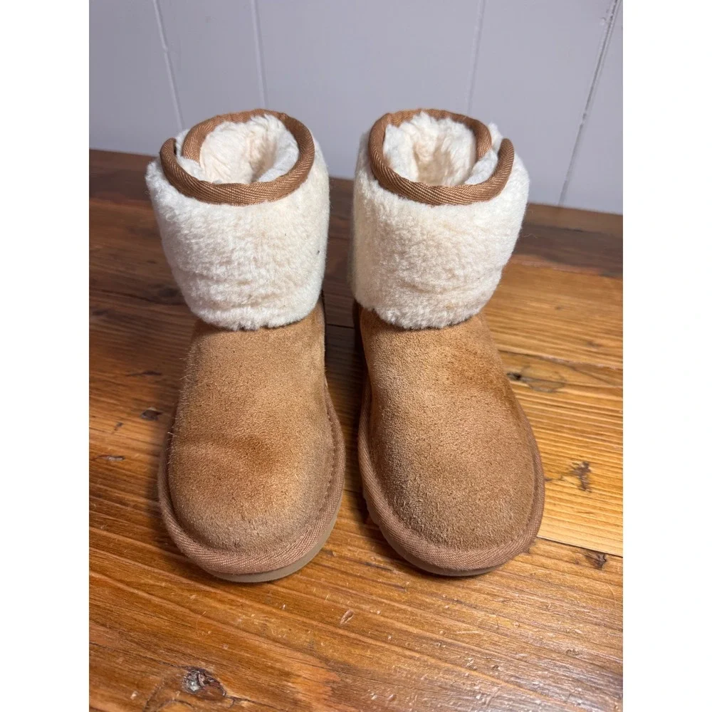 UGG Kids Classic Jona Luxury Boot Sz 11 Chestnut Suede Sheepskin Lined Fold Over